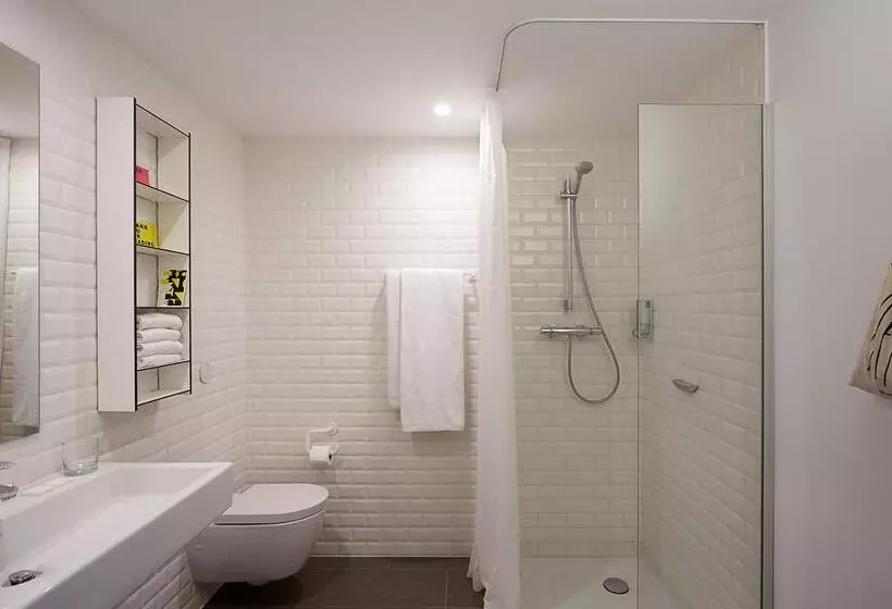 اقامتگاه The Social Hub Paris La Défense