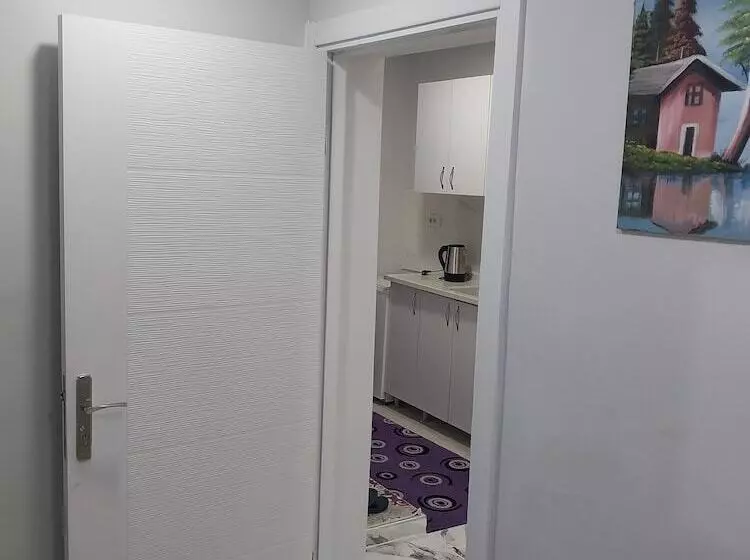 Artemis Apart&otel