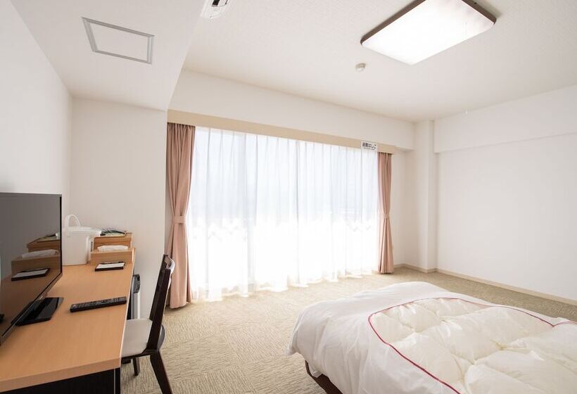 בית מלון כפרי Chateraise Lodge Kasugai