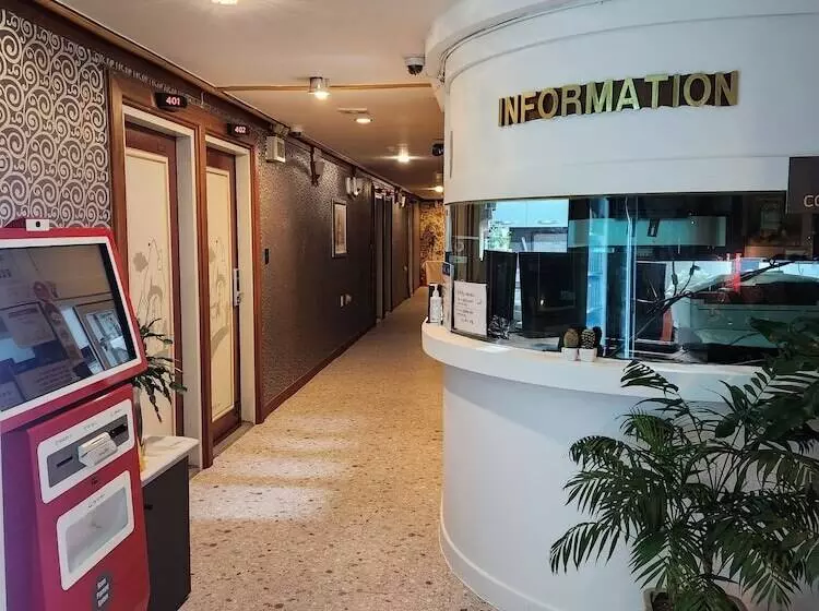 Hani Motel
