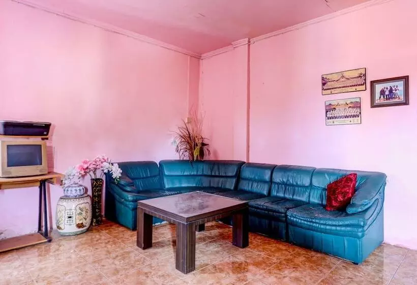 ホテル Oyo 92334 Abi Manyu Syariah