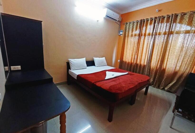 酒店 Staymaker Varad International