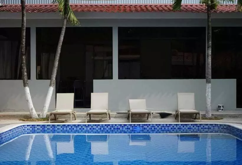 Mi Tierra Hotel Y Restaurante