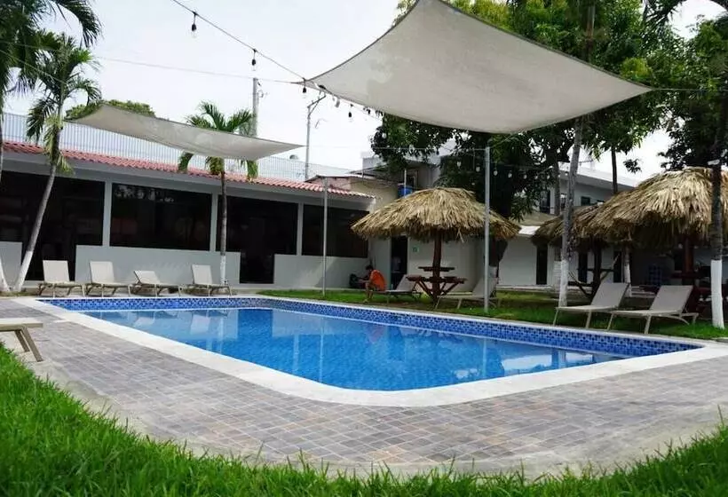 Mi Tierra Hotel Y Restaurante