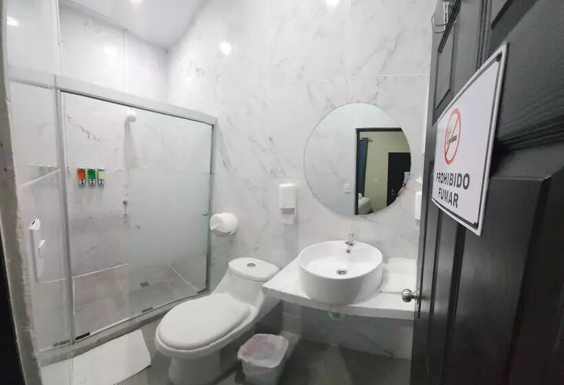 Mi Tierra Hotel Y Restaurante