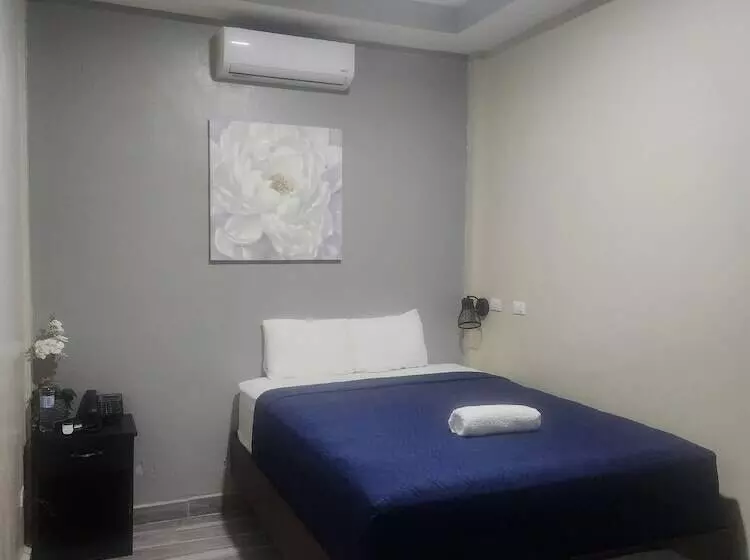 Mi Tierra Hotel Y Restaurante