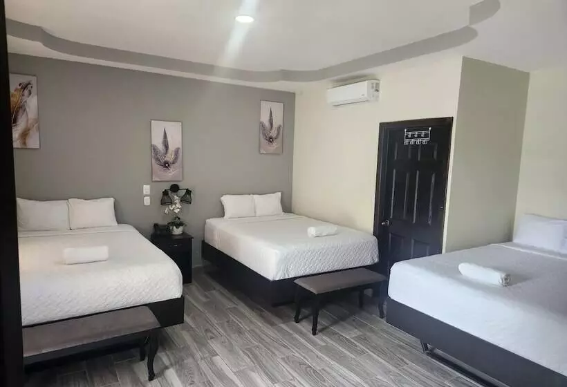 Mi Tierra Hotel Y Restaurante