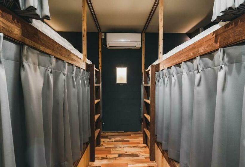 Kotori Coworking & Hostel Takamatsu