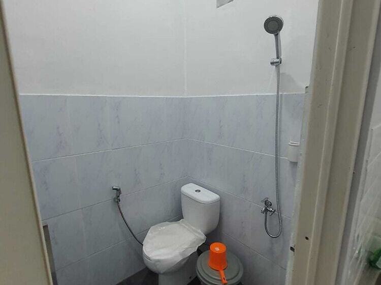 فندق Express O 92284 Kost Mazbie Syariah