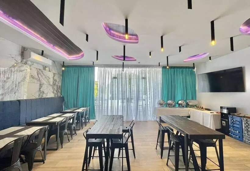 ホテル Lighthouse Point