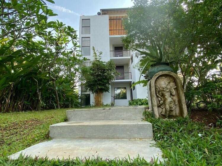 فندق Mango Tree Villa Bentota