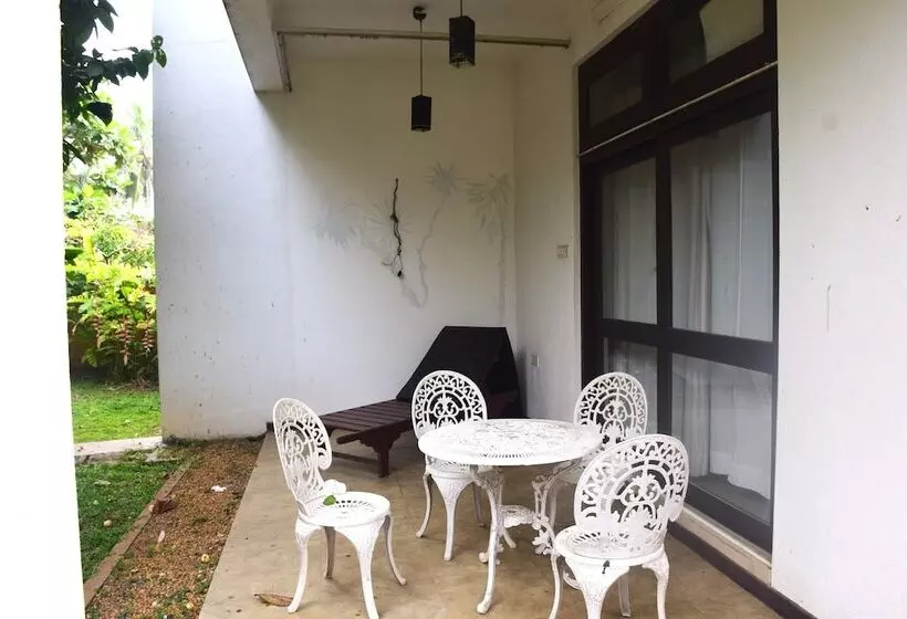 Hotelli Mango Tree Villa Bentota