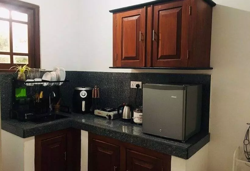 Majatalo Sathis Villa