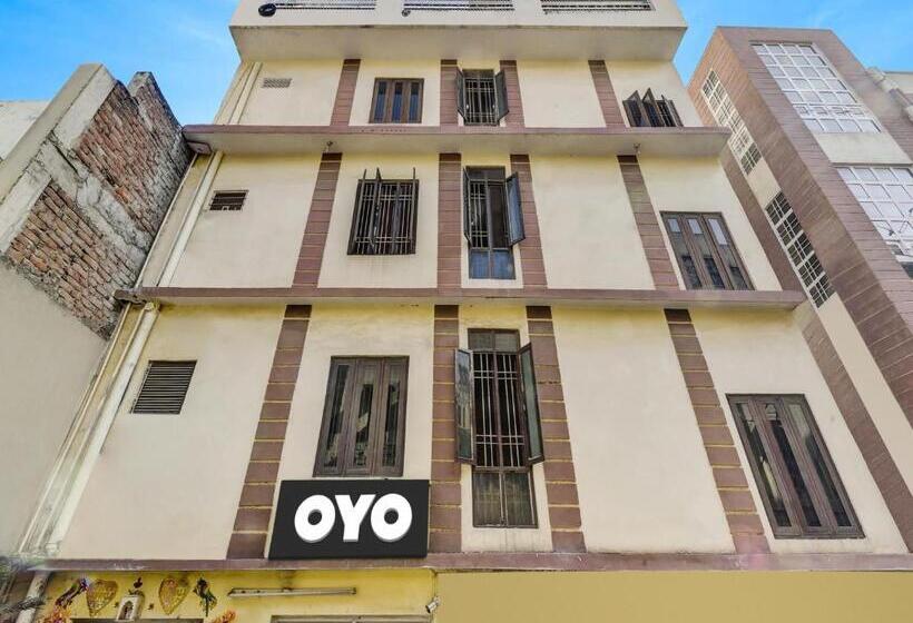 Spot On Hotel Suraj Palace