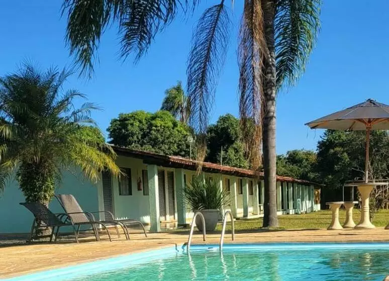 ユースホステル Pousada Rancho Caipira