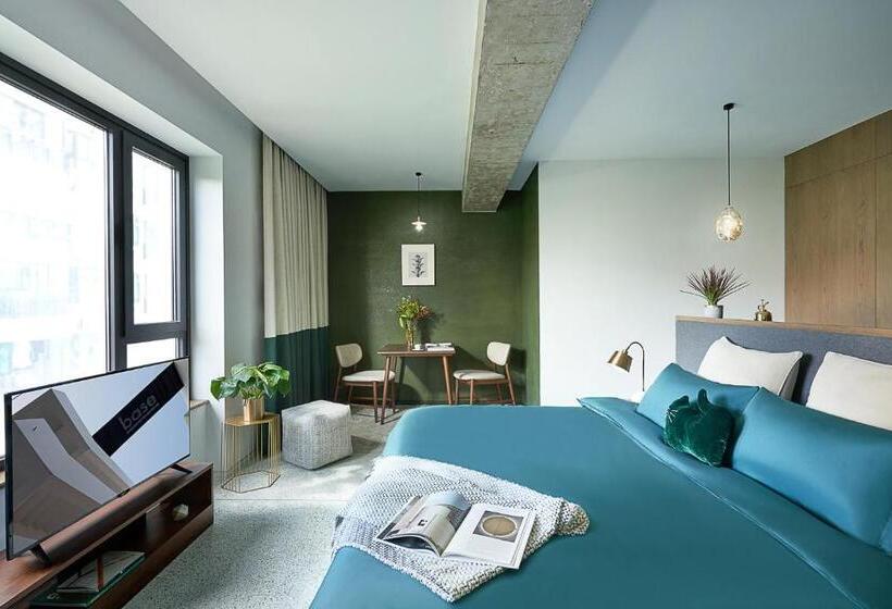 Baseplus Shanghai Binjiang Serviced Apartment