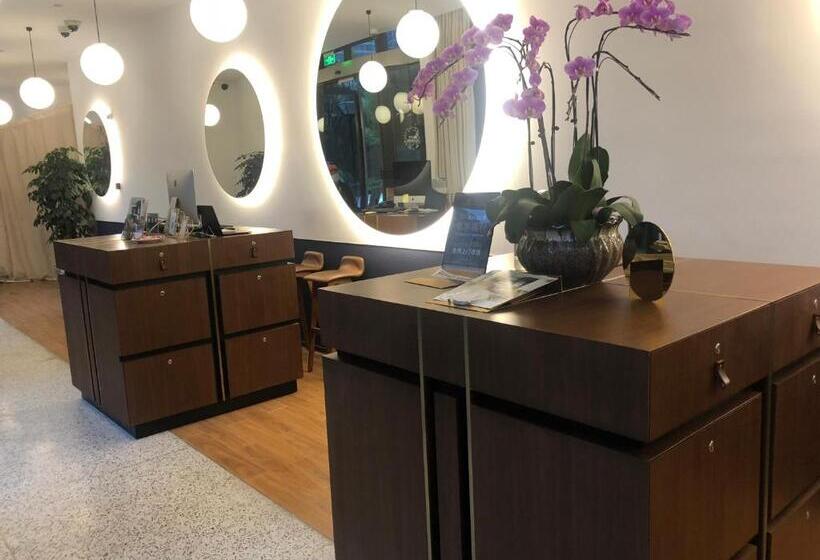 Baseplus Shanghai Binjiang Serviced Apartment