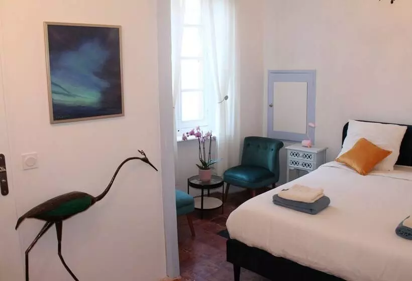 Aamiaismajoitus (B&B) Les 2 Drôles D Oiseaux