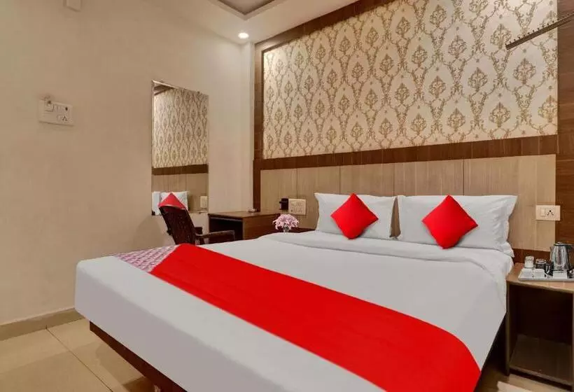 Flagship Hotel Rainbow Lavish