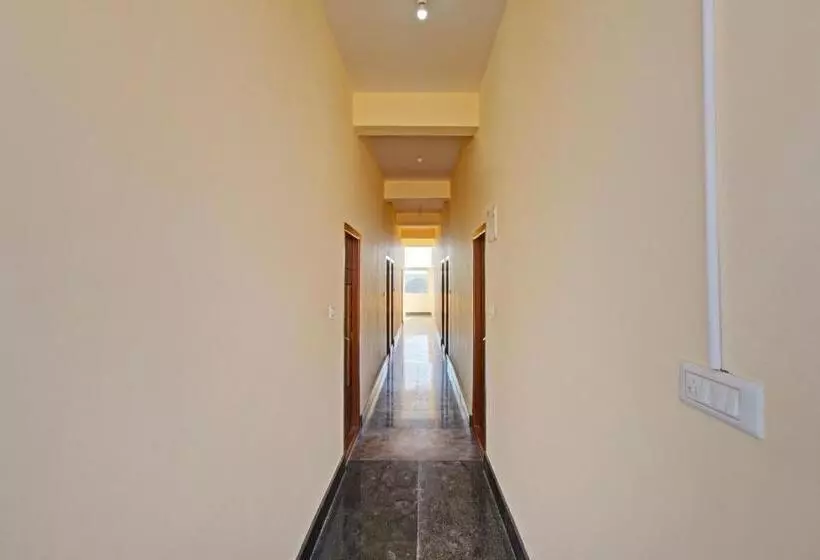 Hotelli Flagship Spg Village Resorts