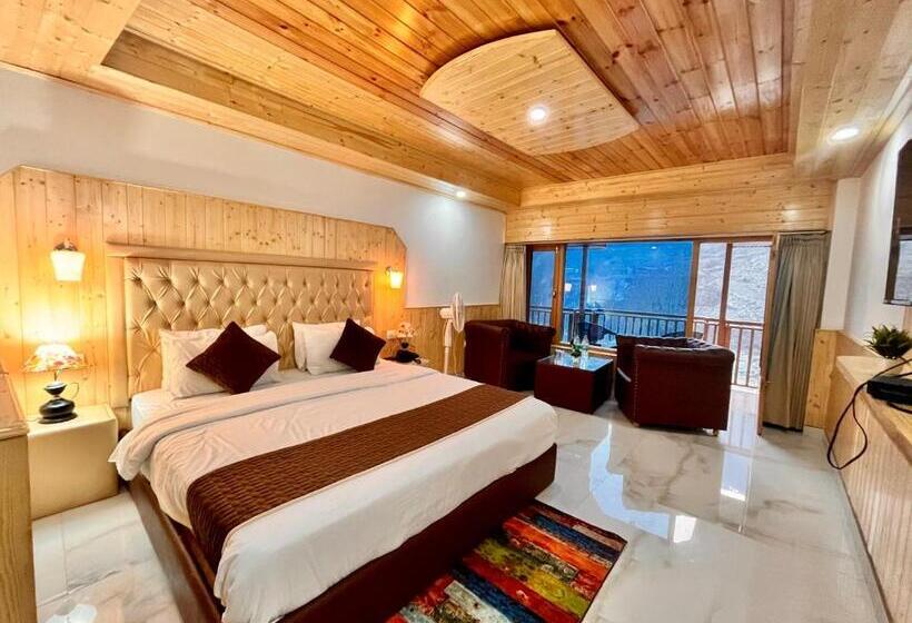 Отель Himalayan Village Resort, Manali
