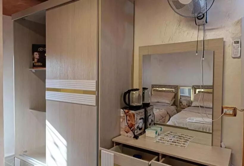 هتل Hostel ـ Karak Dream