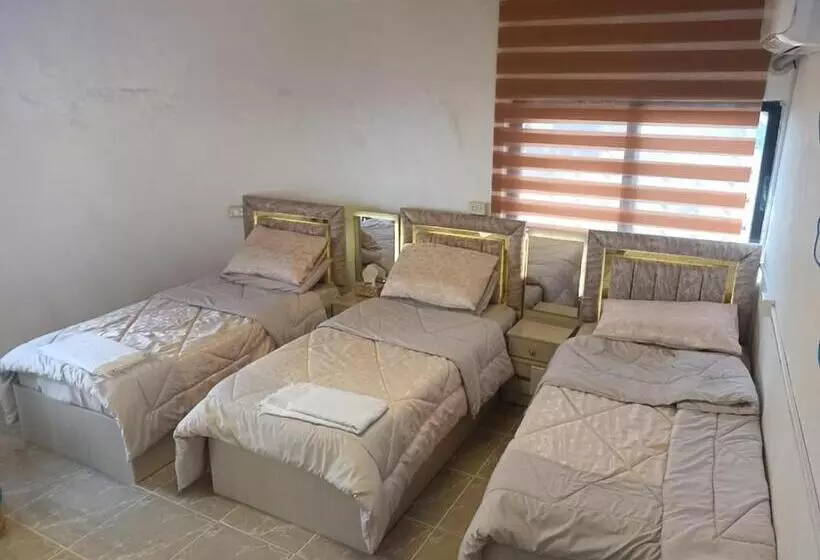 هتل Hostel ـ Karak Dream