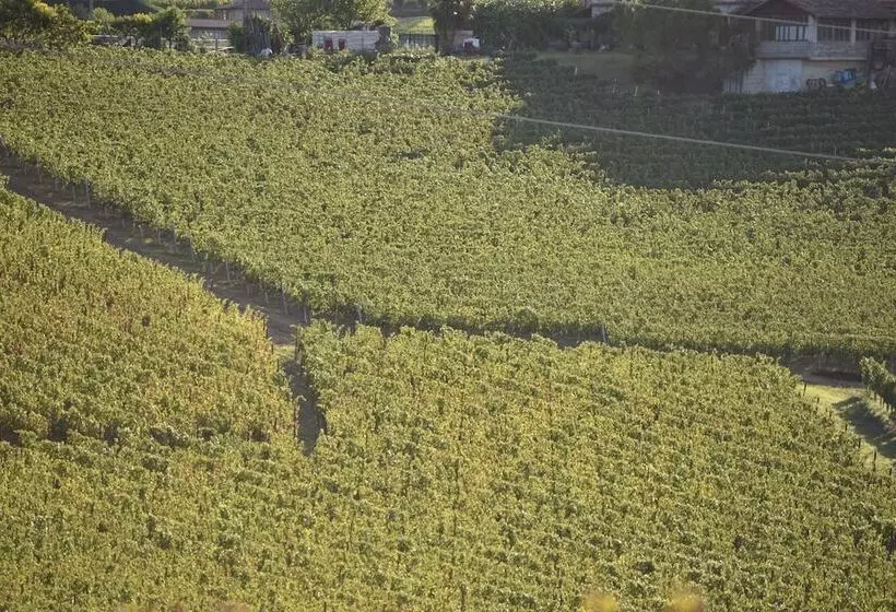 リゾートホテル Cascina Tre Botti