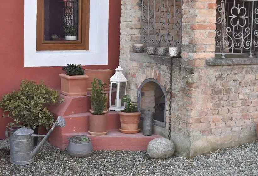 リゾートホテル Cascina Tre Botti