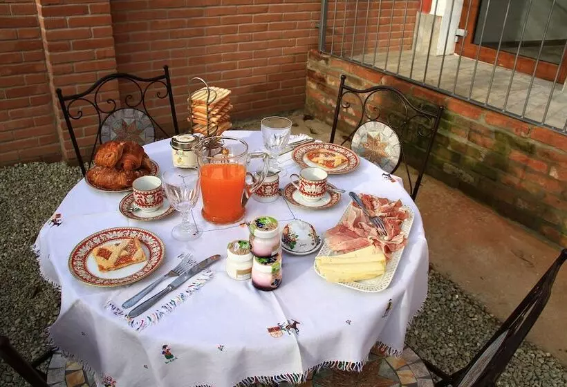 リゾートホテル Cascina Tre Botti