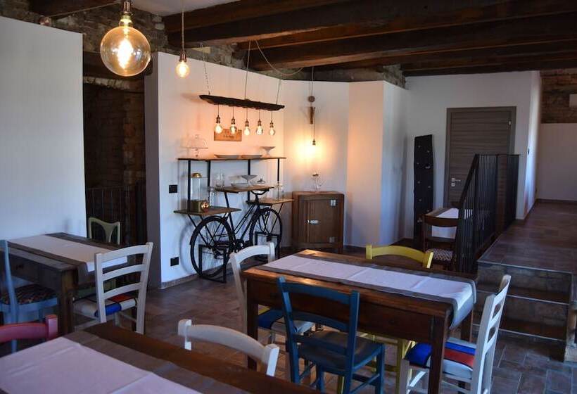 منتجع Cascina Tre Botti