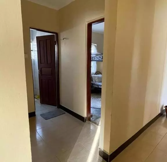 Wonders Hostel