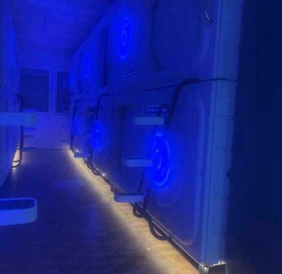 هتل کپسول Limin Hostel Capsules