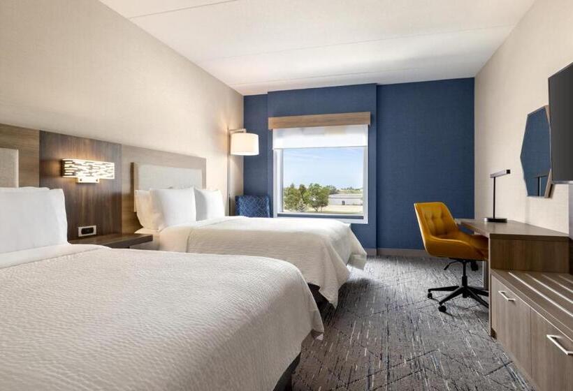 Hotel Holiday Inn Express Strathroy, An Ihg