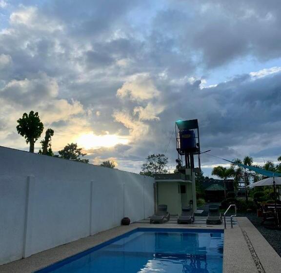 בית מלון כפרי Sunshine Stay Panglao