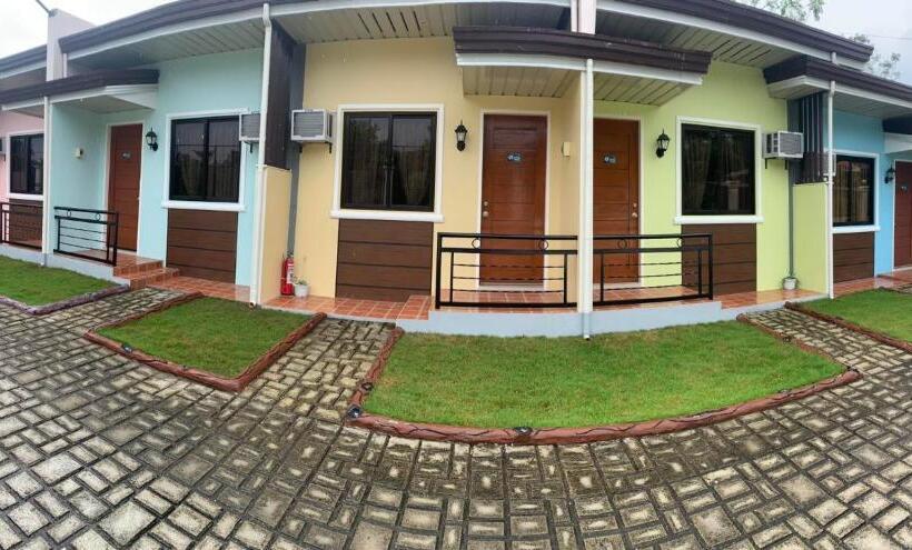 בית מלון כפרי Sunshine Stay Panglao