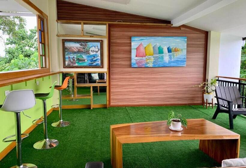 בית מלון כפרי Sunshine Stay Panglao