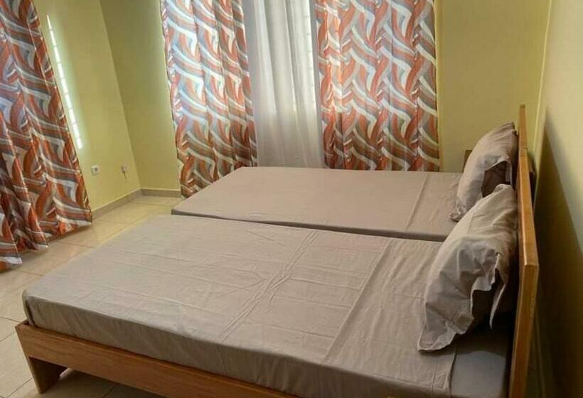 پانسیون Maison Artandrade