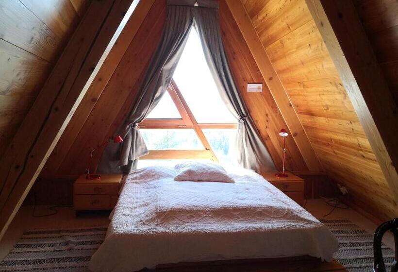 تختخواب و صبحانه Le Chalet Pointu De Capucine Chambre D Hote Arcs 1600