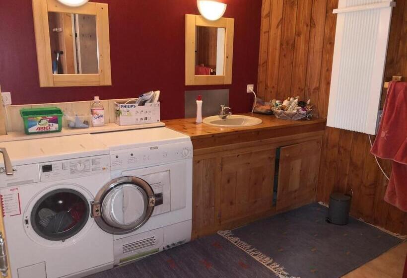 تختخواب و صبحانه Le Chalet Pointu De Capucine Chambre D Hote Arcs 1600