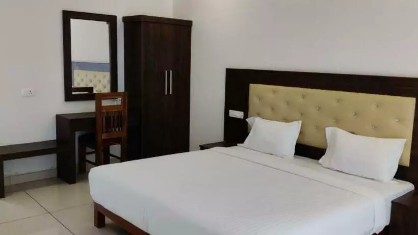 Aamiaismajoitus (B&B) Trees Thekkady