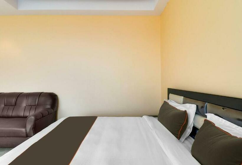 Collection O Hotel Simhadri