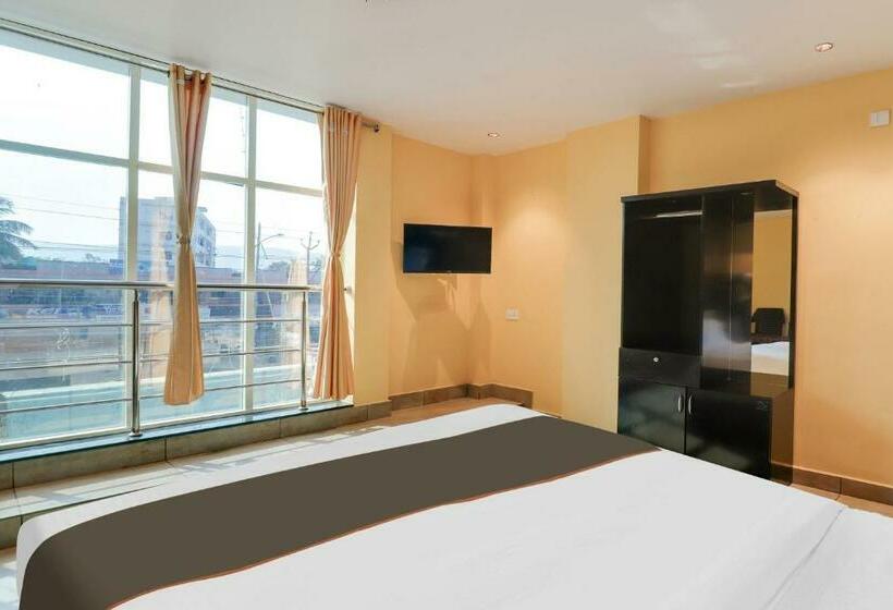 Collection O Hotel Simhadri