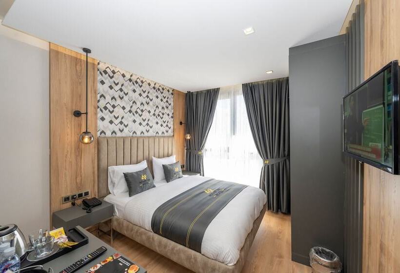 호텔 Heaven Inn Airport