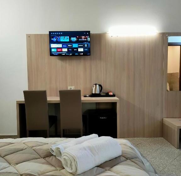 פנסיון La Corte Felice