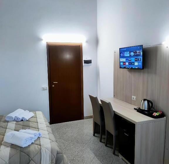 פנסיון La Corte Felice