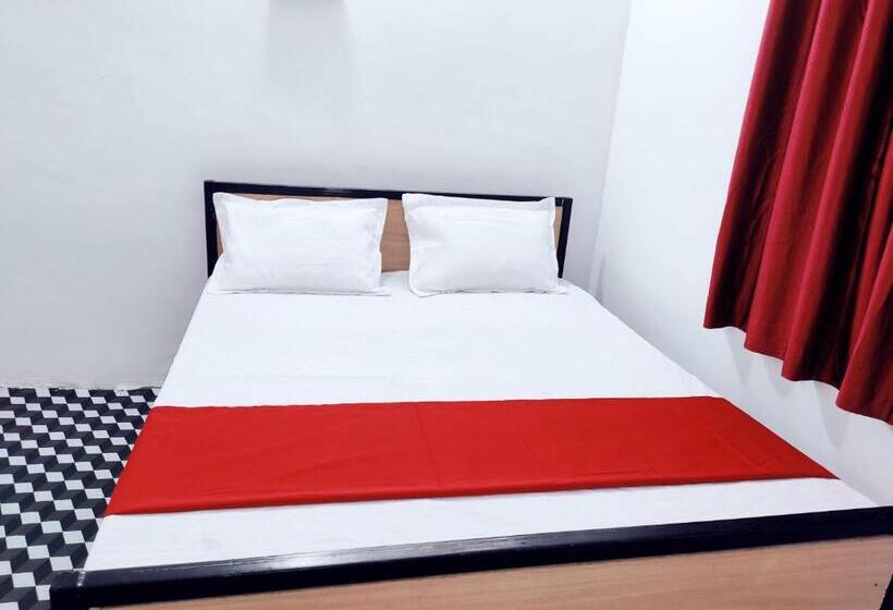 Spot On 80770j Hotel Relax Inn