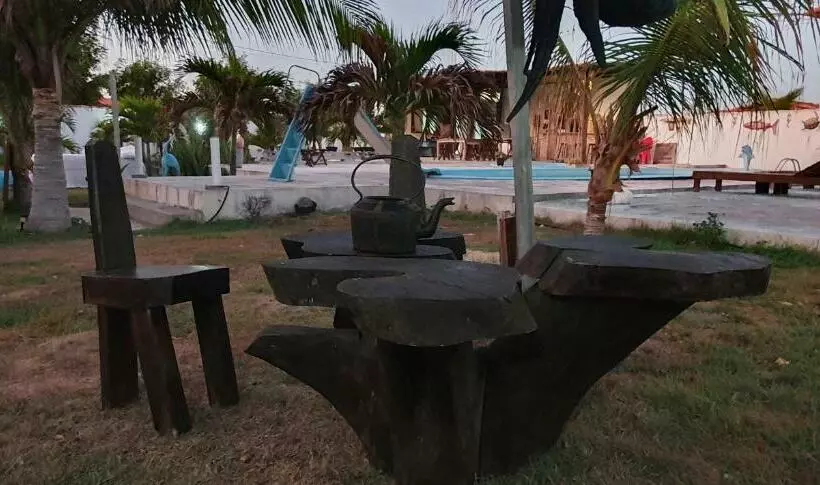 ユースホステル Pousada Monte Carlos