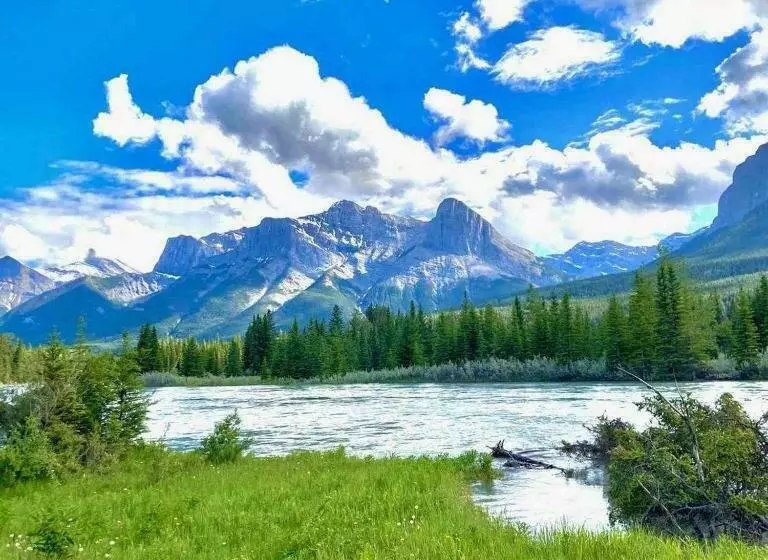 Canmore Crossing