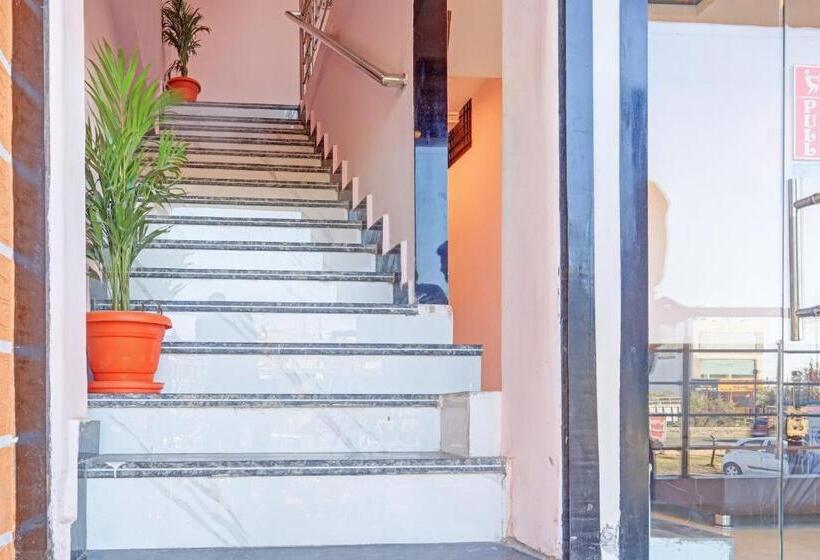 Flagship Hotel Rudram